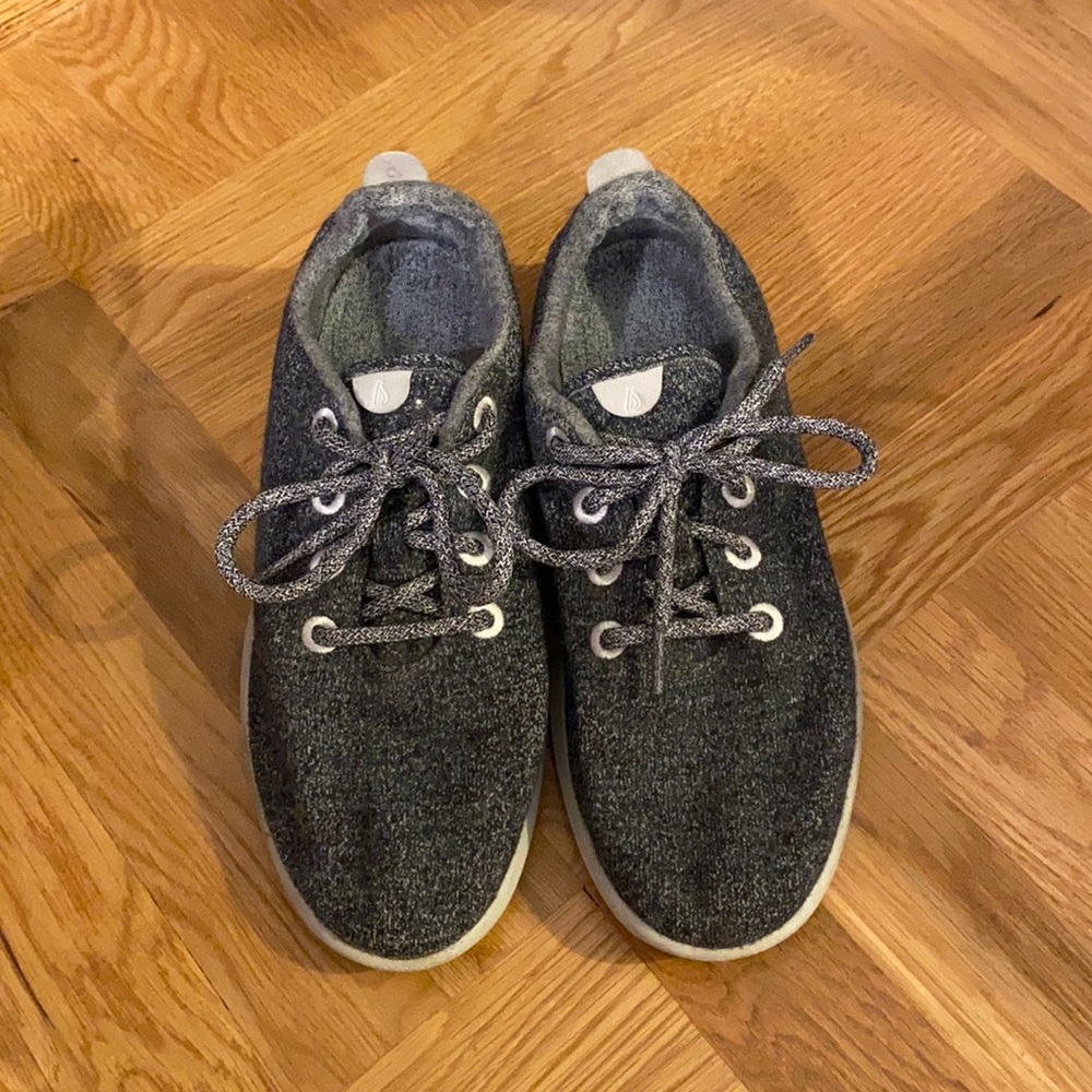 Women’s gray Allbirds sneakers